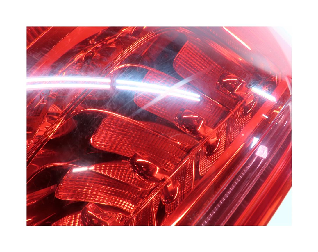 Thumbnail 10: 2010-2015 AUDI Q7 (4L) REAR LEFT DRIVER TAILLIGHT BRAKE LIGHT LAMP (LED)