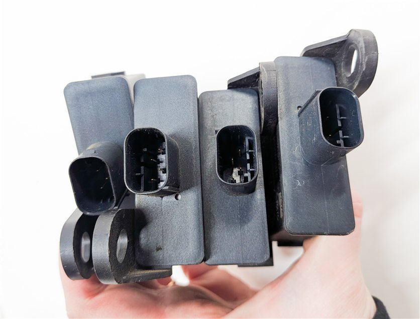 Thumbnail 3: 2011 PORSCHE PANAMERA (970) TIRE PRESSURE MONITOR TRIGGER TPMS MODULE SET/4