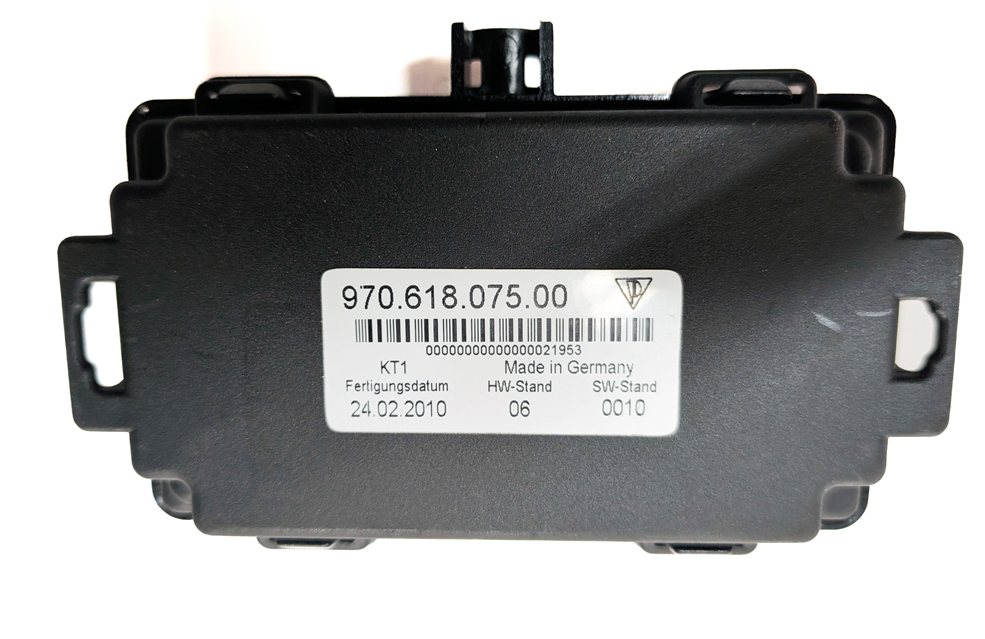 Thumbnail 4: 2011 PORSCHE PANAMERA (970) 3.6L M46.20 ELECTRONIC JUNCTION BATTERY CONTROL BOX