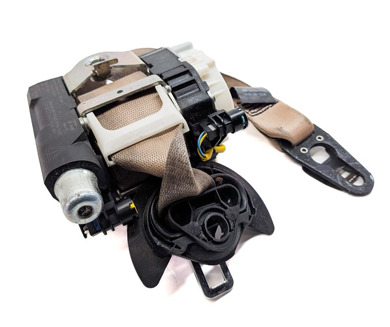 Thumbnail 2: 2010-2016 PORSCHE PANAMERA (970 G1) FRONT LEFT DRIVER SEATBELT RETRACTOR (Black)