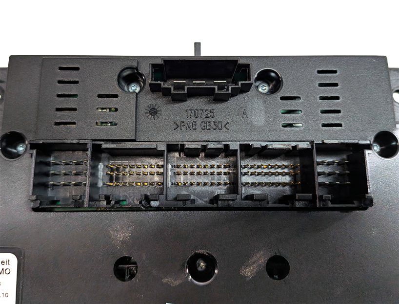 Thumbnail 8: 2010-2013 PORSCHE PANAMERA (970 G1) HEATER A/C SEAT TRACTION TRUNK SWITCH PANEL