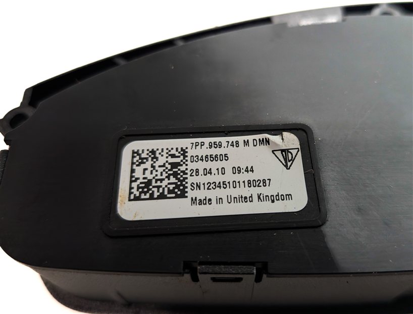 Thumbnail 8: 2011 PORSCHE PANAMERA (970) FRONT RIGHT PASSENGER SEAT POSITION ADJUST SWITCH