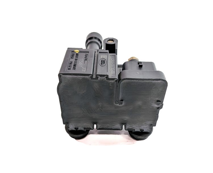 Thumbnail 4: 2014 RANGE ROVER SPORT (L494) 5.0L SUPER AIR SUSPENSION CONTROL VALVE BLOCK