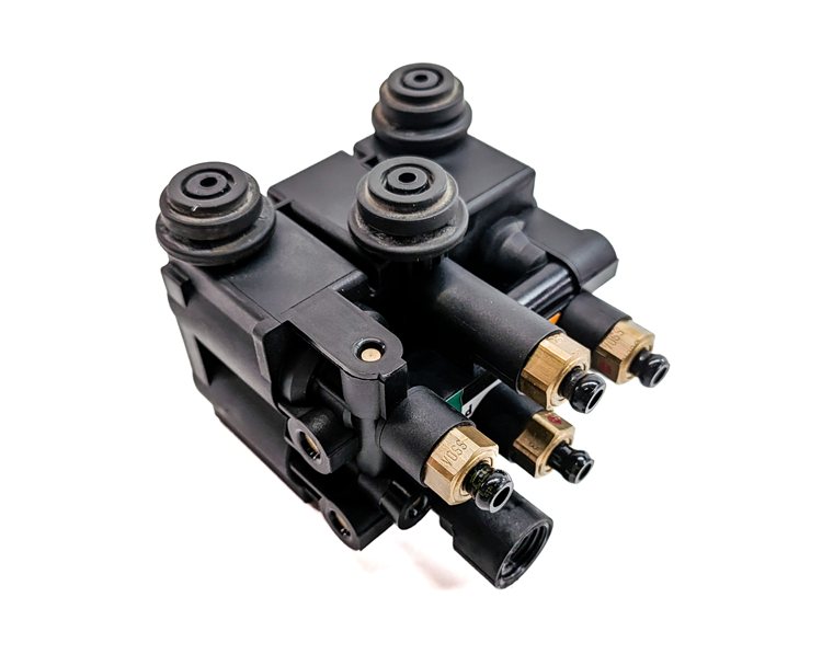 Thumbnail 6: 2014 RANGE ROVER SPORT (L494) 5.0L SUPER AIR SUSPENSION CONTROL VALVE BLOCK