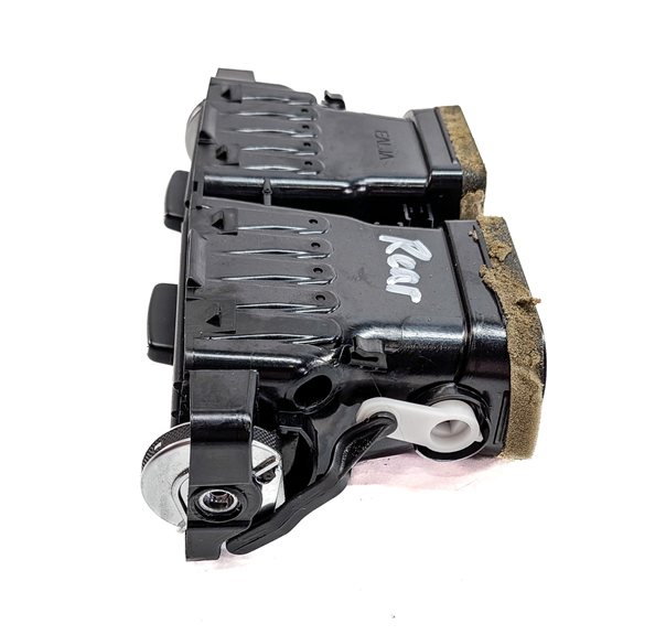 Thumbnail 3: 2014 RANGE ROVER SPORT (L494) REAR CENTER CONSOLE HEAT AIR AC DUAL VENT (Black)