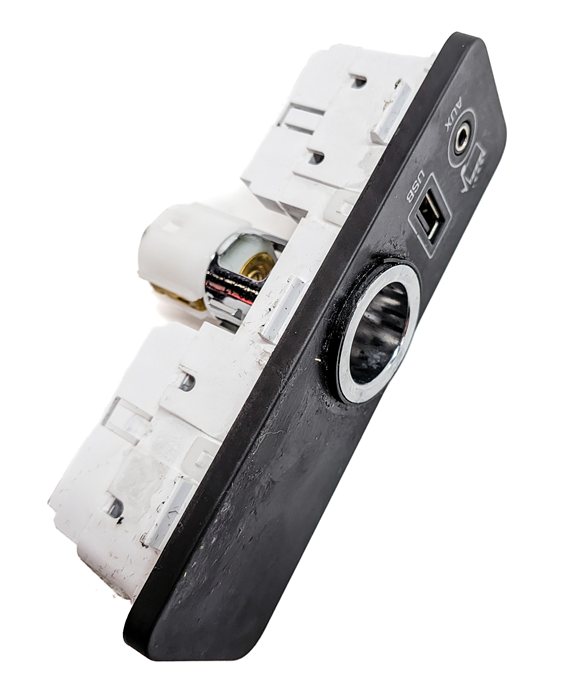 Thumbnail 4: 2014 RANGE ROVER SPORT (L494) AUXILIARY AUX IN INPUT USB 12V POWER SOCKET PANEL