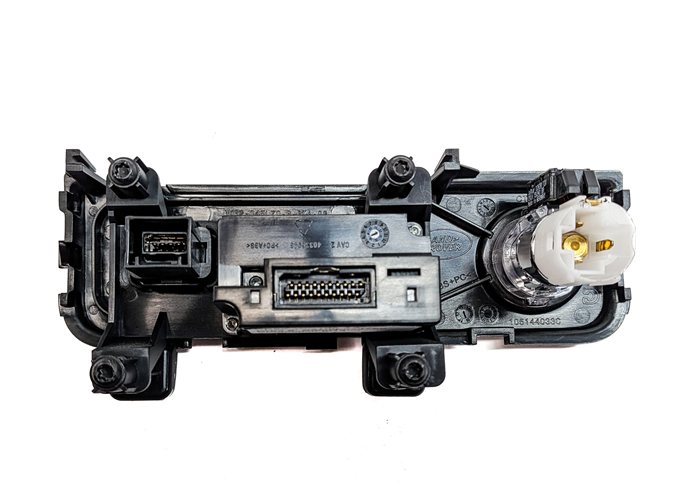 Thumbnail 5: 2014 RANGE ROVER SPORT (L494) REAR AUX RCA USB 12V POWER OUTLET SOCKET PANEL