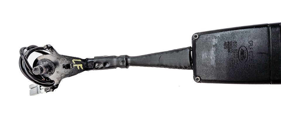 Thumbnail 4: 2014-2015 RANGE ROVER SPORT (L494) FRONT LEFT DRIVER SEATBELT BUCKLE RECEIVER