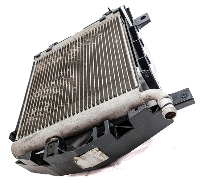 Thumbnail 7: 13-20 ROVER SPORT DISCOVERY (L405 L462 L494) RIGHT AUXILIARY RADIATOR & BRACKET