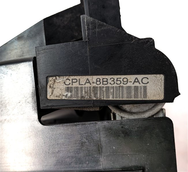 Thumbnail 8: 13-20 ROVER SPORT DISCOVERY (L405 L462 L494) RIGHT AUXILIARY RADIATOR & BRACKET