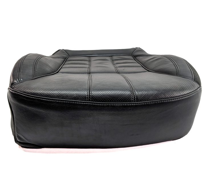 Thumbnail 2: 2014 RANGE ROVER SPORT (L494) FRONT RIGHT MEMORY HEAT VENT LOWER CUSHION (Black)