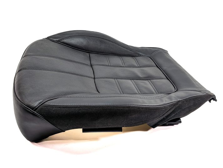 Thumbnail 3: 2014 RANGE ROVER SPORT (L494) FRONT RIGHT MEMORY HEAT VENT LOWER CUSHION (Black)