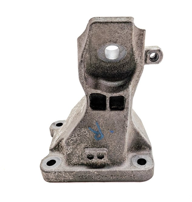 Thumbnail 4: 2014 RANGE ROVER SPORT L494 5.0L SUPER (AJ133) RIGHT ENGINE MOTOR MOUNT BRACKET