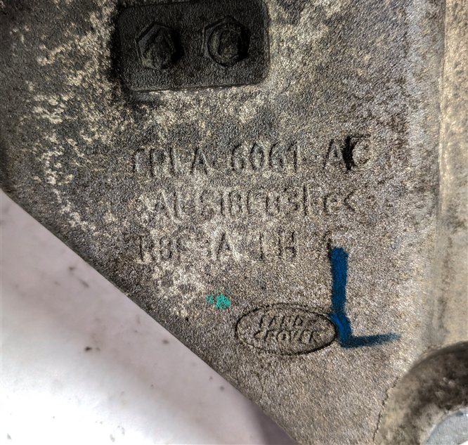 Thumbnail 7: 2014 RANGE ROVER SPORT (L494) 5.0L SUPER (AJ133) LEFT ENGINE MOTOR MOUNT BRACKET