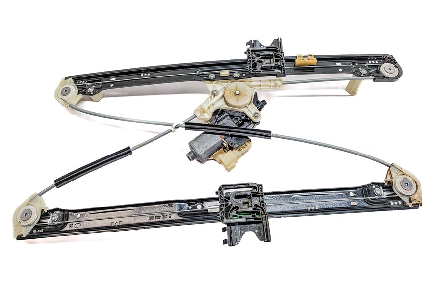 Thumbnail 2: 2014-2020 RANGE ROVER SPORT (L494) REAR RIGHT DOOR WINDOW REGULATOR w/ MOTOR