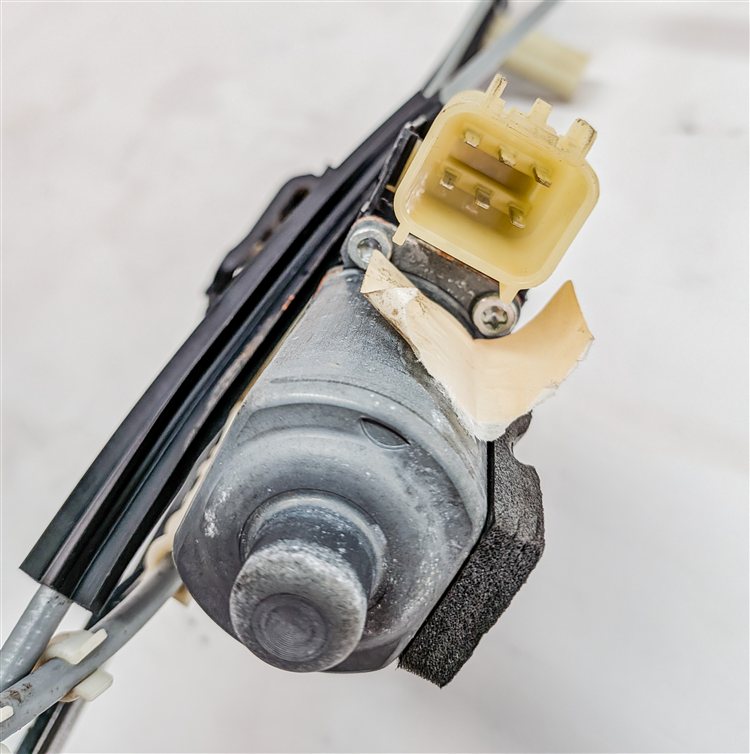 Thumbnail 7: 2014-2020 RANGE ROVER SPORT (L494) REAR RIGHT DOOR WINDOW REGULATOR w/ MOTOR