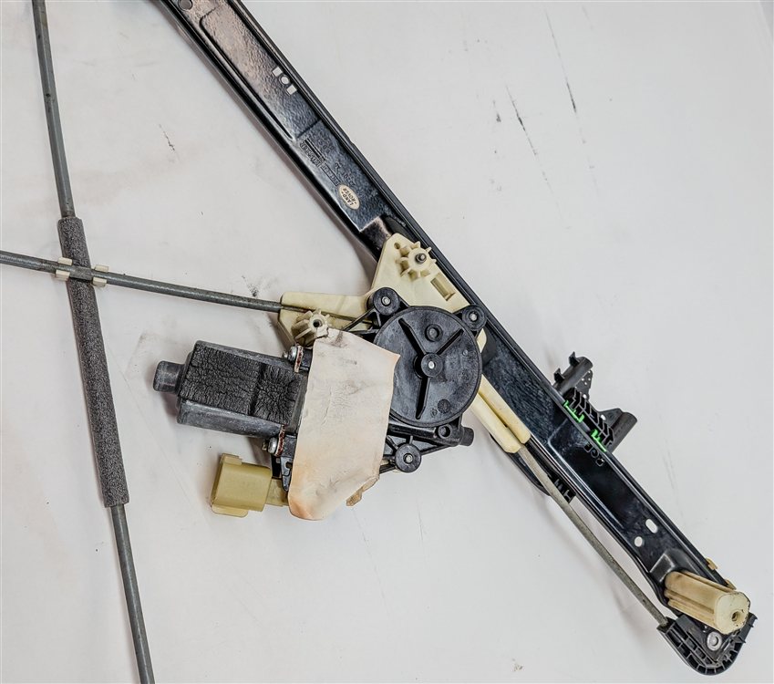 Thumbnail 6: 2014-2020 RANGE ROVER SPORT (L494) FRONT LEFT DRIVER WINDOW REGULATOR w/MOTOR