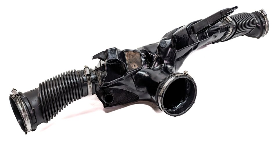 Thumbnail 5: 2014 ROVER SPORT (L494) 5.0L SUPER (AJ133) ENGINE AIR INTAKE RESONATOR DAMPER