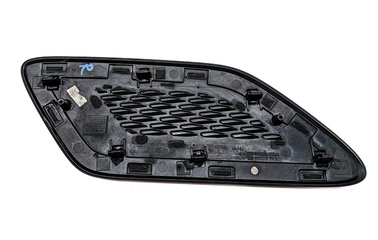 Thumbnail 2: 2014 RANGE ROVER SPORT (L494) FRONT RIGHT PASSENGER HOOD GRILLE VENT TRIM