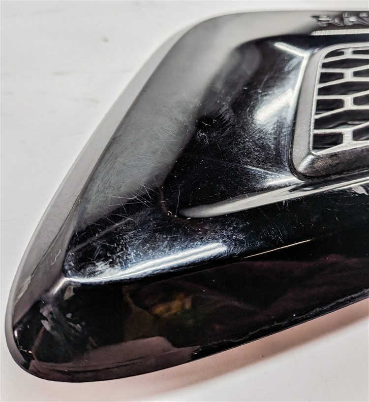 Thumbnail 5: 2014 RANGE ROVER SPORT (L494) FRONT RIGHT PASSENGER HOOD GRILLE VENT TRIM