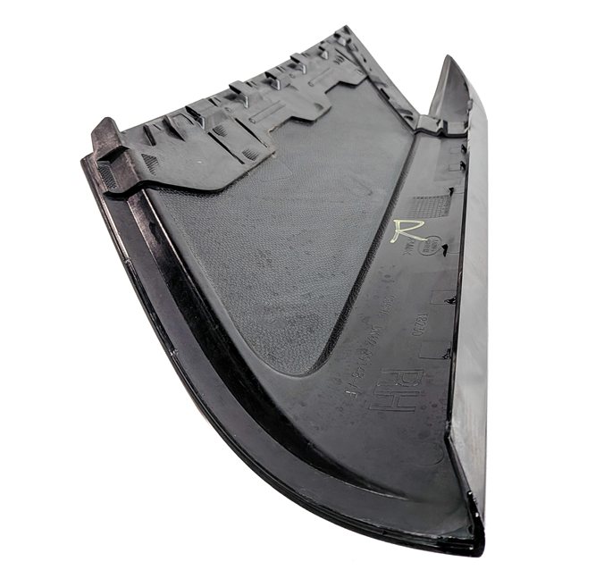 Thumbnail 5: 2014 RANGE ROVER SPORT (L494) REAR RIGHT D PILLAR TRIM MOULDING PANEL (BLACK)
