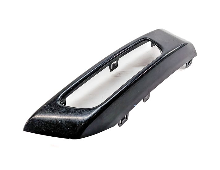 Thumbnail 5: 2014 RANGE ROVER SPORT (L494) FRONT LEFT DRIVER FOGLIGHT LAMP TRIM