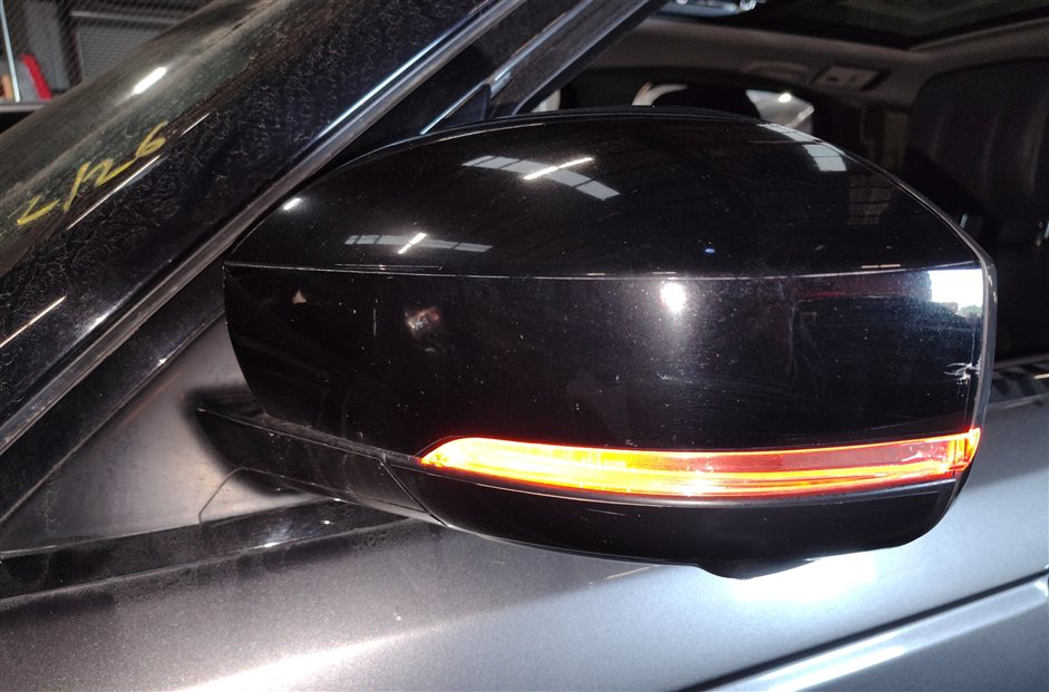 Thumbnail 2: 14-15 RANGE ROVER SPORT (L494) LEFT DRIVER BLIND SPOT CAMERA DOOR MIRROR (Grey)