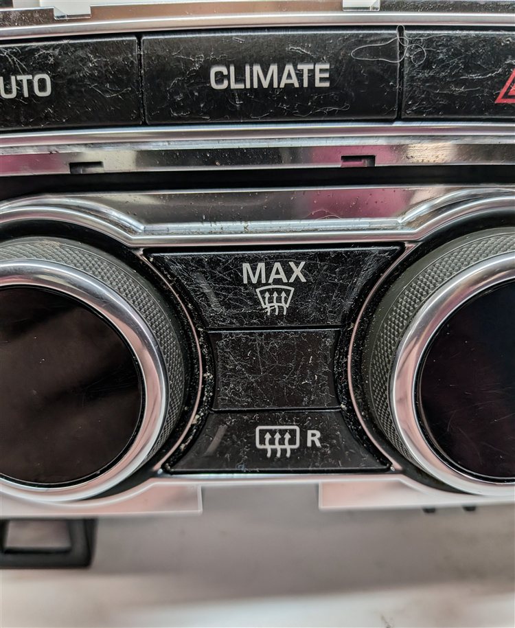 Thumbnail 9: 14-15 RANGE ROVER SPORT L494 FRONT HVAC A/C & SEAT HEATER CLIMATE CONTROL PANEL