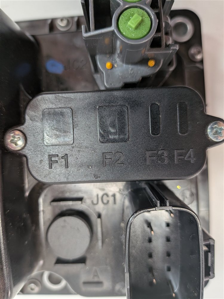 Thumbnail 7: 2014 RANGE ROVER SPORT (L494) 5.0L SUPER POWER DISTRIBUTION CONTROL MODULE