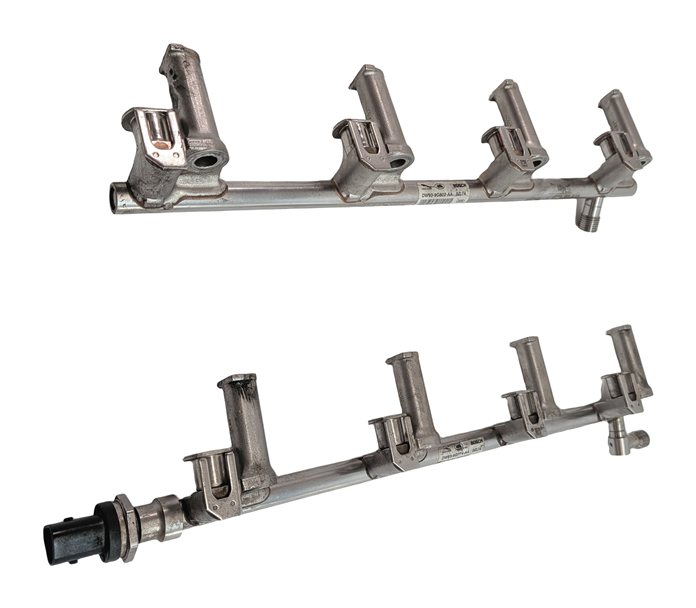 Thumbnail 3: 2014 RANGE ROVER SPORT (L494) 5.0L SUPER (AJ133) ENGINE FUEL INJECTOR RAIL SET/2