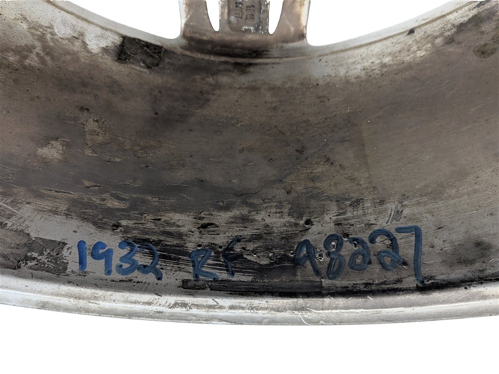 Thumbnail 6: 2009-2013 AUDI A3 (8V) 18X7.5 INCH 5 TRIPLE SPOKE ALUMINUM WHEEL RIM (ET54)