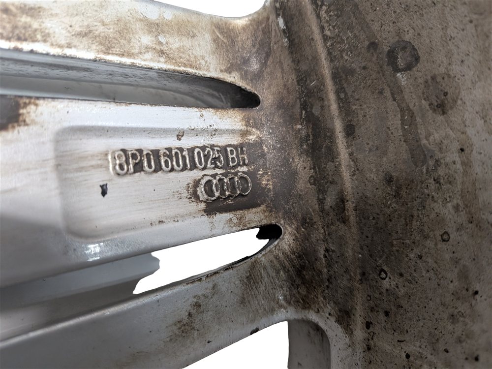 Thumbnail 4: 2009-2013 AUDI A3 (8V) 18X7.5 INCH 5 TRIPLE SPOKE ALUMINUM WHEEL RIM (ET54)