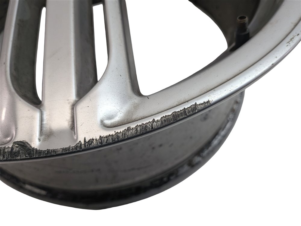 Thumbnail 7: 2009-2013 AUDI A3 (8V) 18X7.5 INCH 5 TRIPLE SPOKE ALUMINUM WHEEL RIM (ET54)