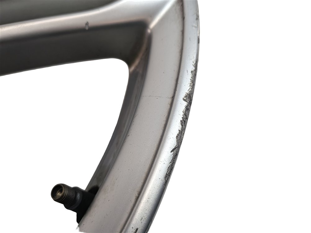 Thumbnail 8: 2009-2013 AUDI A3 (8V) 18X7.5 INCH 5 TRIPLE SPOKE ALUMINUM WHEEL RIM (ET54)