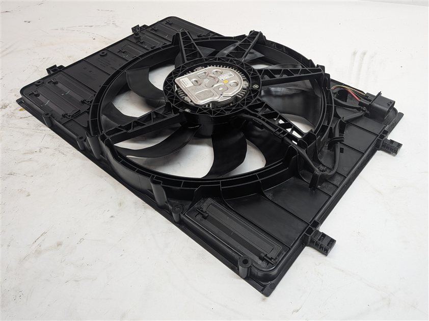 Thumbnail 5: 2016-2018 AUDI A3 E-TRON (8VF) HYBRID 1.4L ENGINE COOLING FAN w/ SHROUD