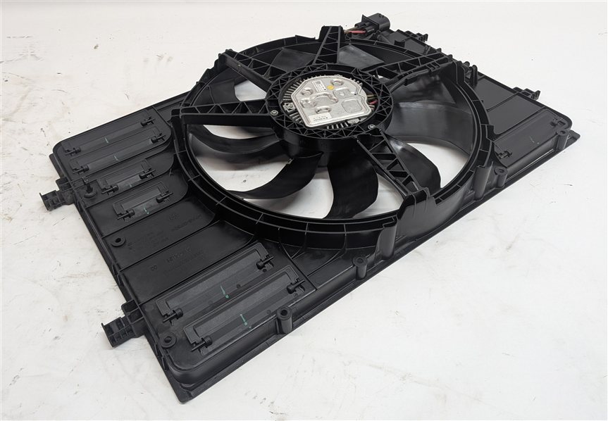 Thumbnail 6: 2016-2018 AUDI A3 E-TRON (8VF) HYBRID 1.4L ENGINE COOLING FAN w/ SHROUD