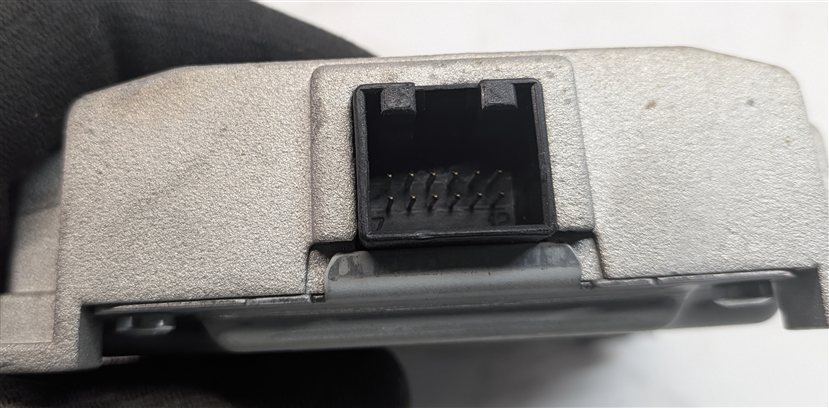 Thumbnail 6: 2016 AUDI A3 E-TRON (8V) 1.4L HYBRID (CXUA) ENGINE NOISE SOUND CONTROL MODULE