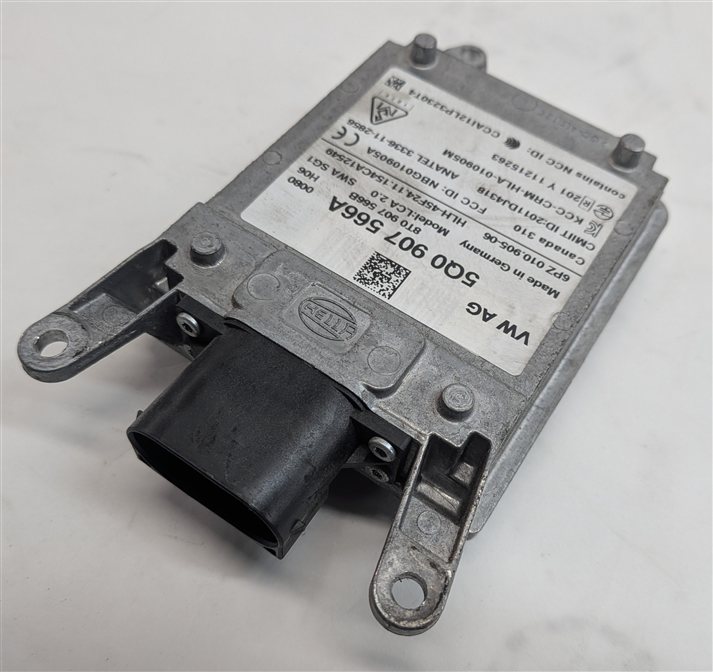 Thumbnail 3: 2015-2016 AUDI A3 S3 (8V) BLIND SPOT RADAR SENSOR MODULE (MASTER)