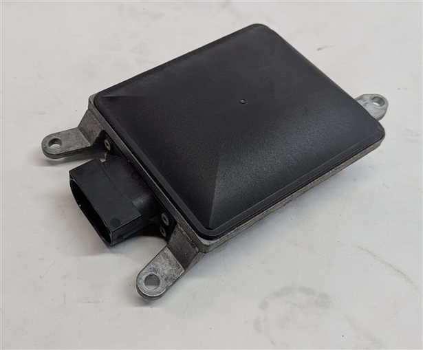 Thumbnail 5: 2015-2016 AUDI A3 S3 (8V) BLIND SPOT RADAR SENSOR MODULE (MASTER)