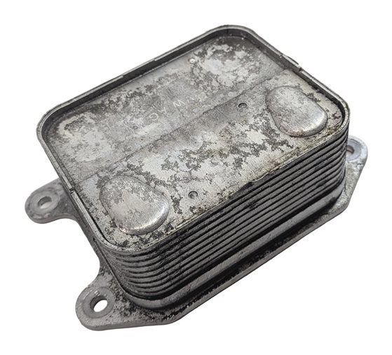 Thumbnail 4: 16-18 AUDI A3 13-21 VW JETTA GOLF ENGINE MOTOR OIL COOLER