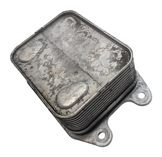 Thumbnail 5: 16-18 AUDI A3 13-21 VW JETTA GOLF ENGINE MOTOR OIL COOLER