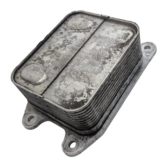 Thumbnail 6: 16-18 AUDI A3 13-21 VW JETTA GOLF ENGINE MOTOR OIL COOLER