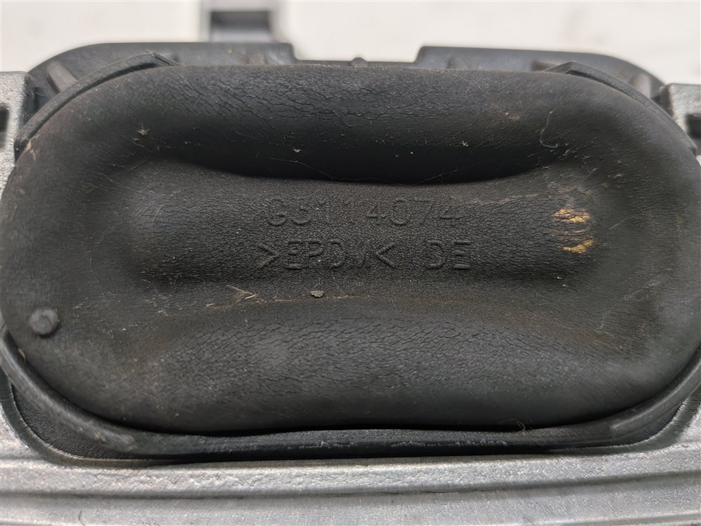 Thumbnail 13: 16 AUDI A3 E-TRON (8V) 1.4L HYBRID CXUA RIGHT ENGINE MOTOR SUPPORT MOUNT BRACKET
