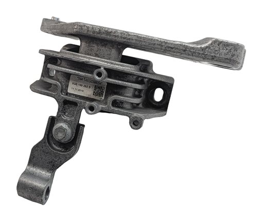 Thumbnail 4: 16 AUDI A3 E-TRON (8V) 1.4L HYBRID CXUA RIGHT ENGINE MOTOR SUPPORT MOUNT BRACKET