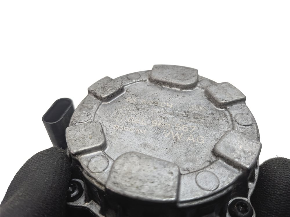Thumbnail 9: 2016-2018 AUDI A3 (8V) 1.4L ENGINE AUXILIARY WATER COOLANT PUMP ASSEMBLY