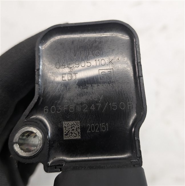 Thumbnail 8: 2016-2018 AUDI A3 2016-2021 VW JETTA GOLF ENGINE IGNITION COIL SET/4