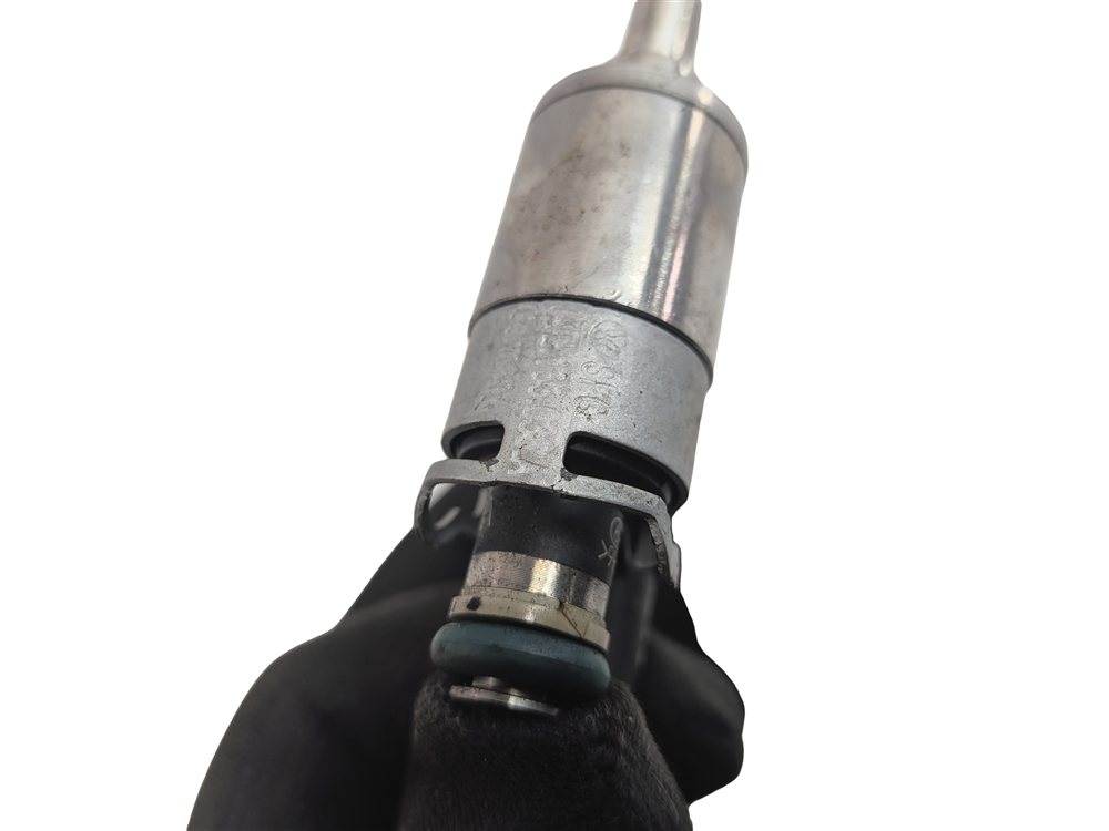 Thumbnail 10: 2016-2018 AUDI A3 2016-2017 VW JETTA 1.4L ENGINE FUEL INJECTOR SET/4