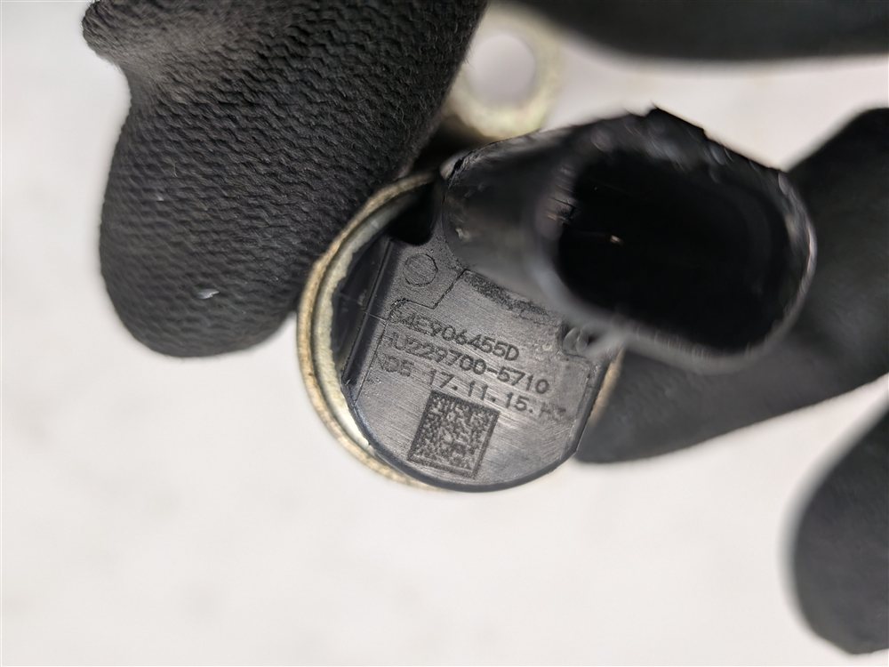 Thumbnail 6: 2016 AUDI A3 E-TRON (8V) 1.4L HYBRID (CXUA) TIMING CONTROL VALVE SOLENOID SET/2
