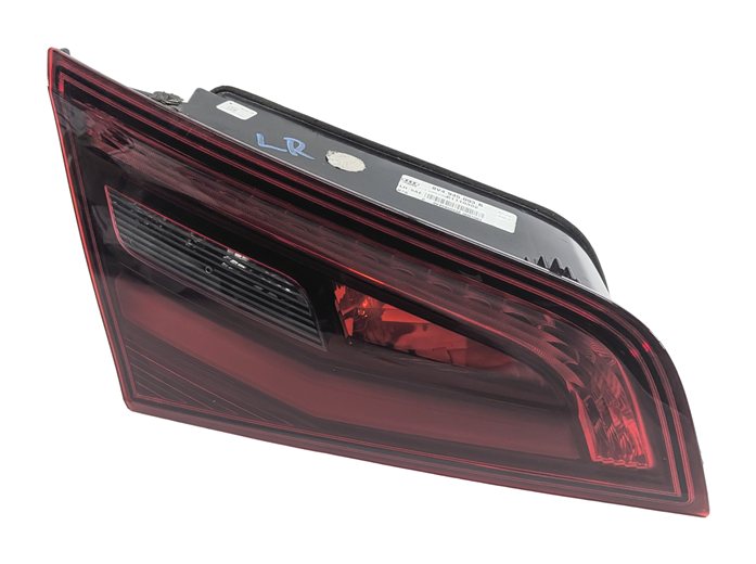 Thumbnail 3: 2016-2018 AUDI A3 E-TRON (8VF) LEFT DRIVER REAR INNER TAILLIGHT LIGHT LAMP (LED)