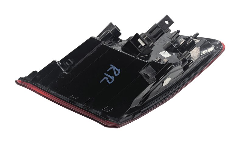 Thumbnail 10: 16-18 AUDI A3 E-TRON (8VF) RIGHT PASSENGER REAR OUTER TAILLIGHT BRAKE LAMP (LED)